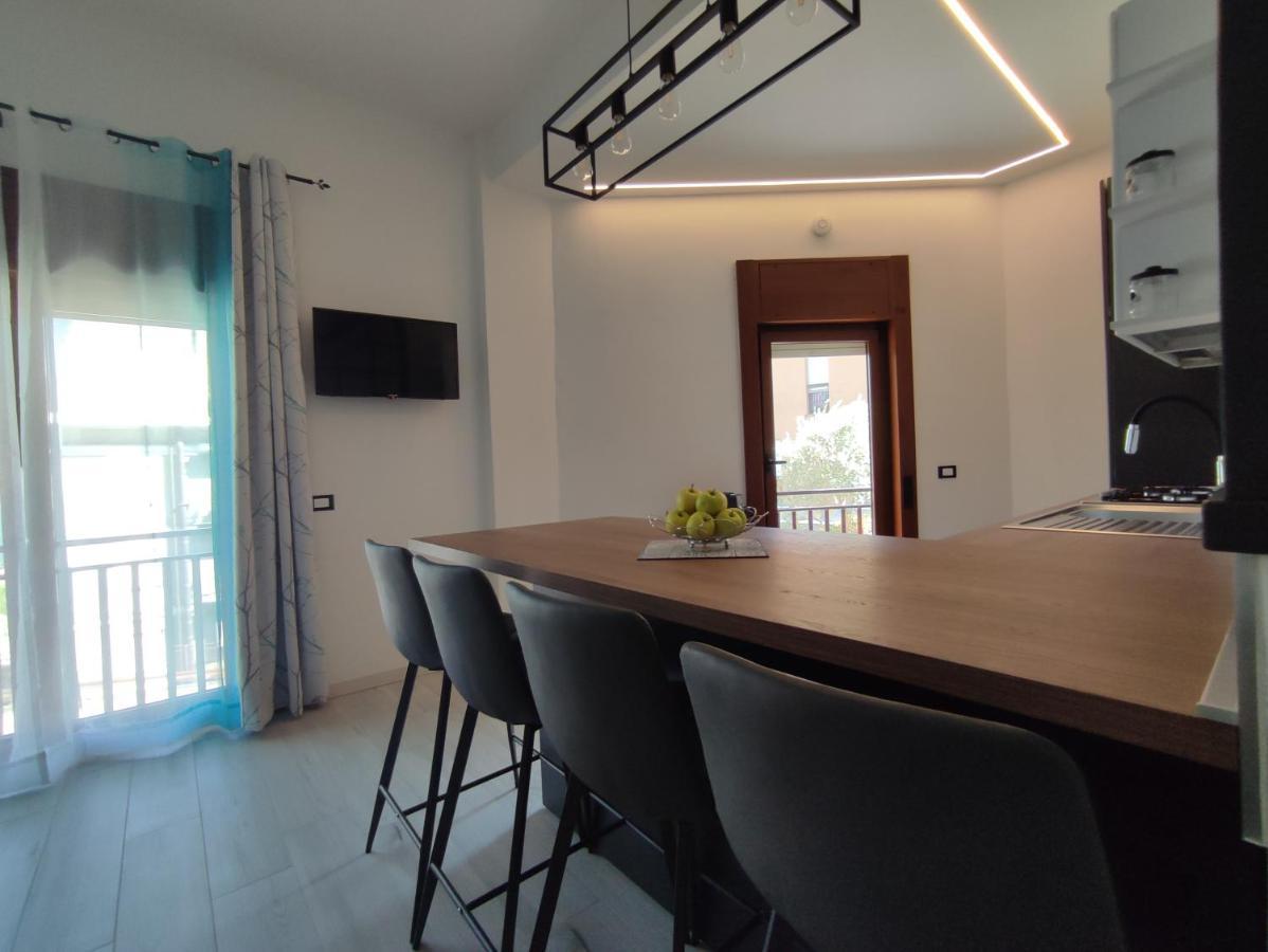 Vista Lago Lecco - Neiade Guest House Pescate Екстериор снимка